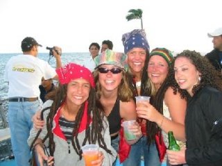 Fiesta en barco
